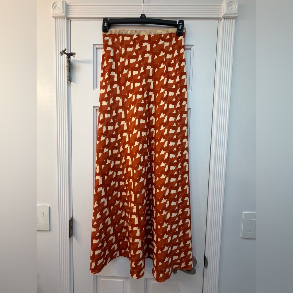 Zara Rust Orange and Cream Print Skirt